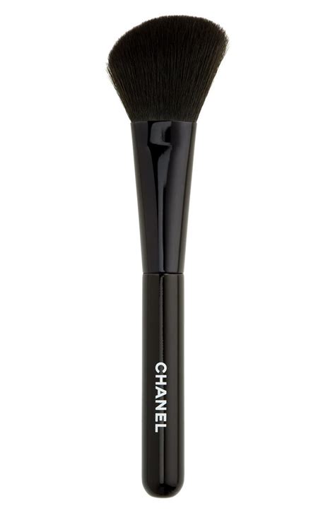 LES PINCEAUX DE CHANEL Contouring Brush N°109